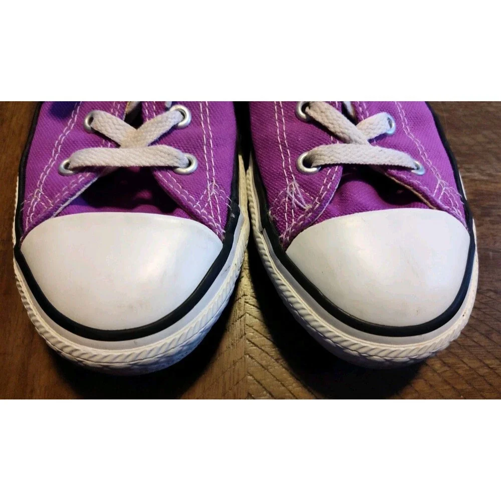 CONVERSE All Star Fuchsia Girls Size 3 Canvas Low Tennis Sneaker